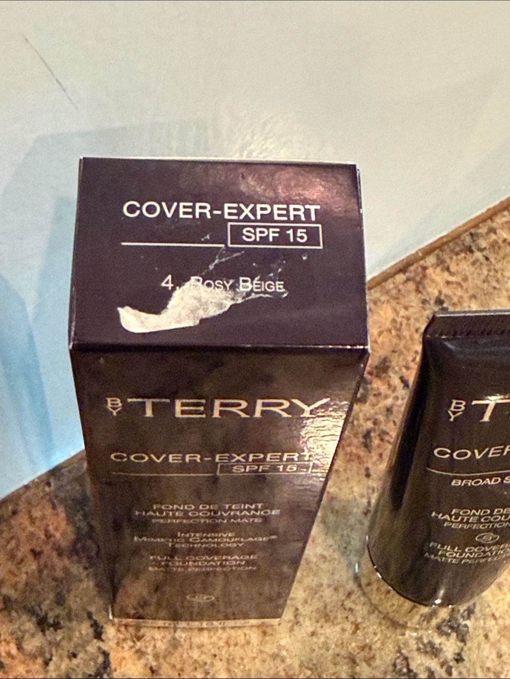 By Terry Cover-Expert Full Coverage Foundation — Rosy Beige - Picture 3 of 4